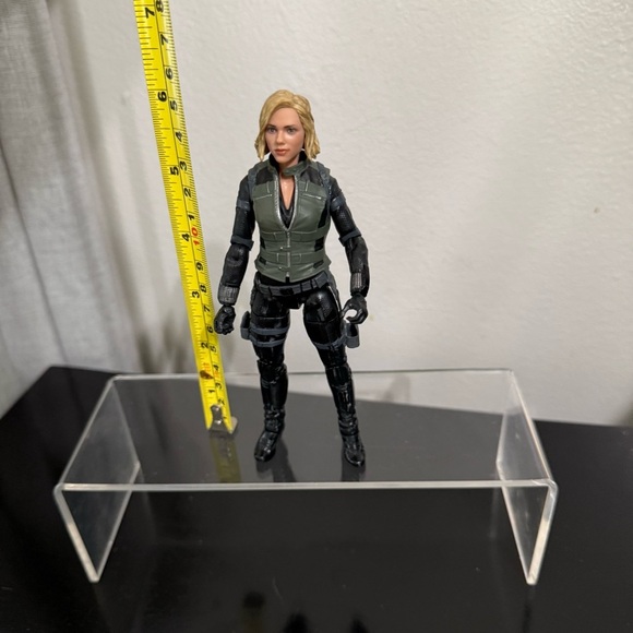 HASBRO MARVEL LEGENDS AVENGERS INFINITY WAR BLACK WIDOW - Picture 4 of 6